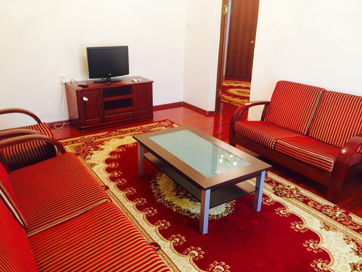 Hotel Ark Ms Taraz Eksteriør bilde