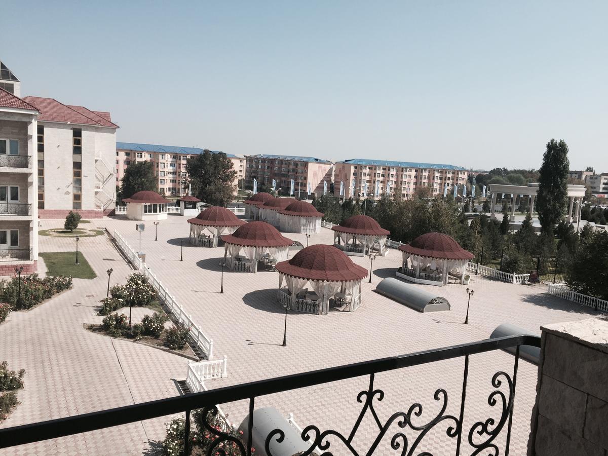 Hotel Ark Ms Taraz Eksteriør bilde