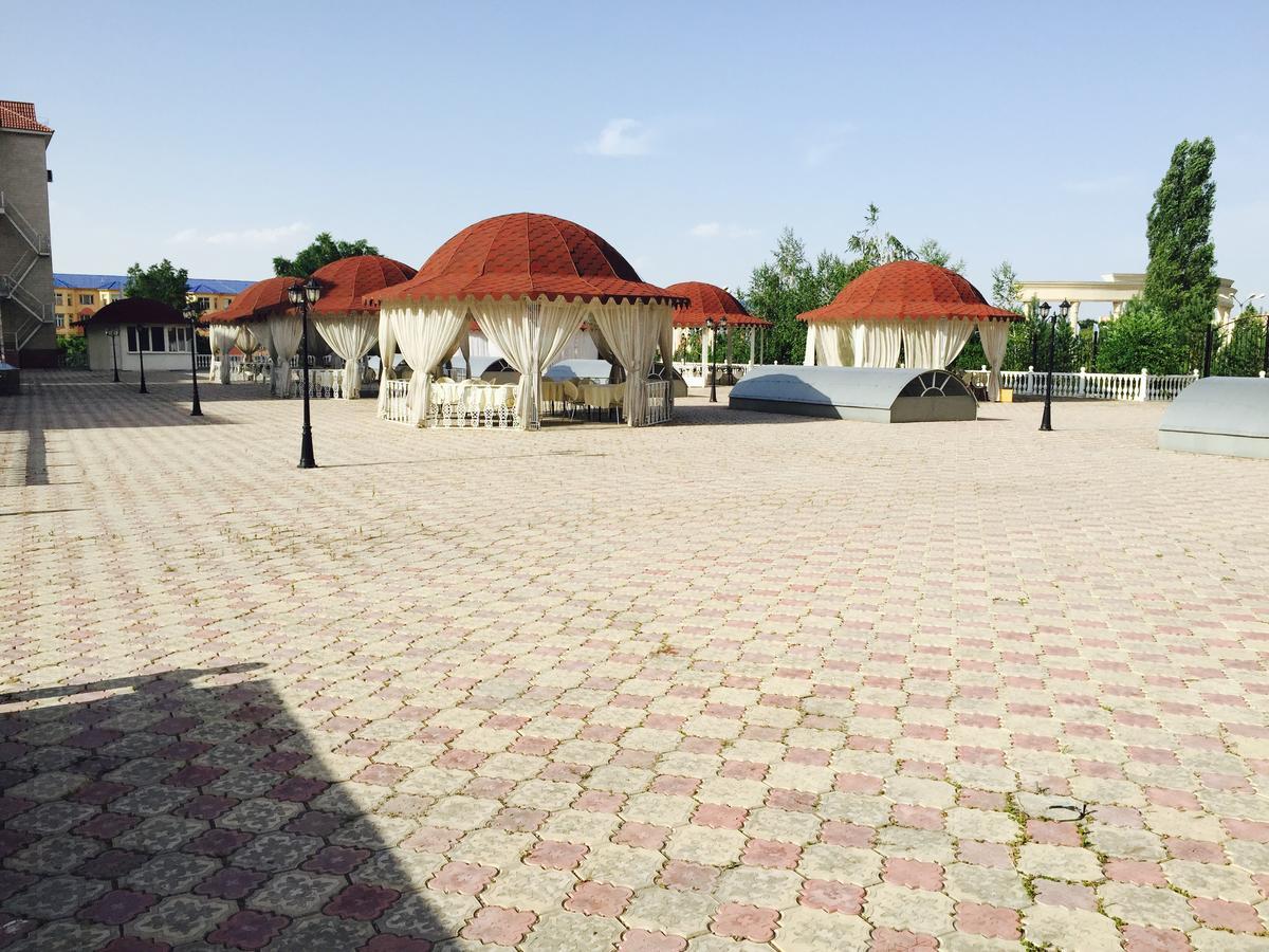 Hotel Ark Ms Taraz Eksteriør bilde